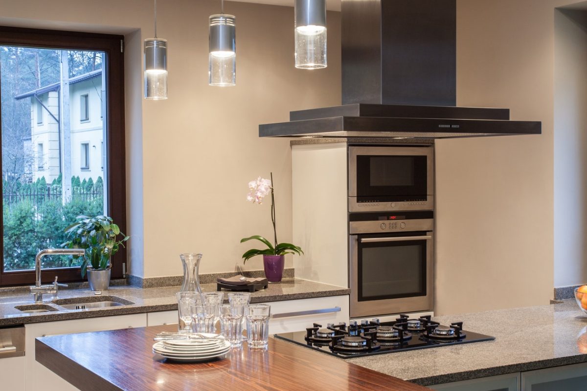 travertine-house-kitchen